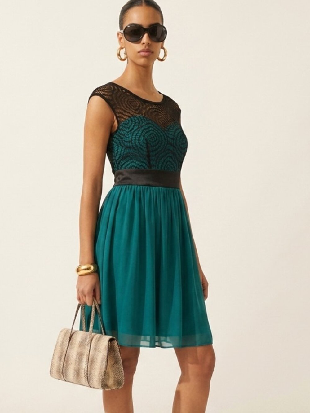 ModCloth Starlet's Web Turquoise Tulle Black Lace Fit-and-Flare Dress - Picture 2 of 16